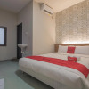Отель Ngoffee by RedDoorz, фото 10