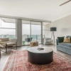 Отель Cozysuites 800 Tower 1BR w sky Pool gym 05, фото 18