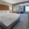 Отель La Quinta Inn & Suites by Wyndham Brownsville North, фото 16