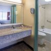 Отель Quality Inn Rome, фото 10