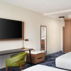 Отель Fairfield Inn & Suites by Marriott Orlando at Millenia, фото 6