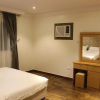 Отель Al Amoria Furnished Apartments 5, фото 4