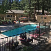 Отель Eagle's Lake Retreat 4 Bedroom Condo by RedAwning, фото 12
