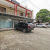 Отель RedDoorz near Pantai Tanjung Pendam 2, фото 17