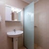 Отель Vivian's Cosy Apartment with Pool & Privacy, фото 9