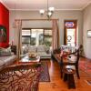 Отель Nostalgia Self Catering Guesthouse, фото 3