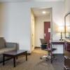 Отель Comfort Suites Cicero - Syracuse North, фото 25