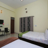 Отель OYO 9263 Home Breezy 2BHK Raja's Seat, фото 4