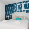Отель Hostly Acetres 2A-Penthouse in City Center-Fibre-Parking Opt, фото 17
