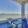 Отель Riverfront Isleton Cottage < 1 Mi to Rio Vista!, фото 8