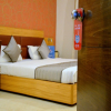 Отель OYO 3523 Tekarees Inn Mahanagar, фото 20