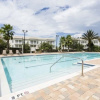 Отель Rvh_221r Terrace Breeze 3 Bedroom Condo, фото 1