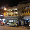 Отель Balada Hostel в Кота-Кинабалу