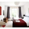 Отель Charming, Victorian 2BR Flat in Oxford, фото 4