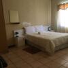 Отель Tshesebe Stopover Motel, фото 3