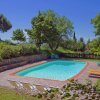 Отель Magnificent Farmhouse in Lucignano With Swimming Pool, фото 4