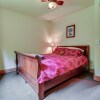 Отель Little Bear Lodge - Three Bedroom Home with Mountain View, фото 2