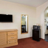 Отель Scottish Inn & Suites, фото 15