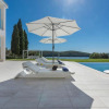Отель Villa Vrsar Magnifique A Beautiful Contemporary 5 Bedroom Villa Sauna and Gym, фото 16
