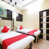 Отель Goroomgo Sanjoy Guest House Ruby Tagore Park Kolkata, фото 2