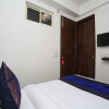 Отель OYO 14337 Better Wish Residency, фото 20