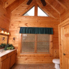 Отель Echoes of Eden - Four Bedroom Cabin, фото 12