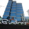 Отель Bindra's Supremacy Andheri Midc в Мумбаи