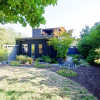 Отель Phinney Ridge Flat Backyard Oasis, фото 13