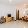 Отель ZenRooms Seminyak Batu Belig, фото 4