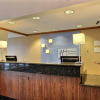 Отель Holiday Inn Express Hotel & Suites Oshkosh Stateroute 41, фото 15