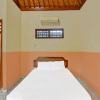 Отель OYO 91503 Hotel Gedong Ayu Near Sanur, фото 12