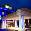 Отель Holiday Inn Express & Suites Utica, an IHG Hotel, фото 1