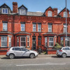 Отель Levenshulme Self-Catering Townhouse, фото 1