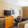 Отель Holiday Inn Express West Los Angeles, фото 7