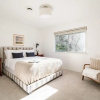 Отель Clementine - Bright Modern Retreat w Pool & Large Patio, фото 9