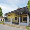 Отель SPOT ON 91869 Insan Mulia Kost Syariah, фото 13