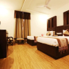 Отель The Grand Hotel by OYO Rooms, фото 6
