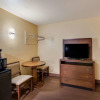 Отель Rodeway Inn & Suites East, фото 13
