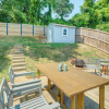 Отель Pet-friendly Arlington Townhome w/ Furnished Patio, фото 14