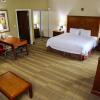 Отель Hampton Inn & Suites McComb, фото 29