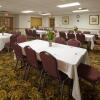 Отель Country Inn and Suites by Radisson, Germantown, WI, фото 13