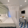 Отель Luxury Four Bedroom Home, фото 7
