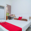 Отель RedDoorz Syariah near Transmart MX Malang, фото 4