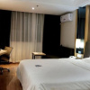 Отель Set Hotel Xianning Hot Spring Center Bus Station, фото 2