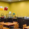Отель Quality Inn & Suites near Six Flags - Austell, фото 23