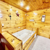 Отель Valley Hi Mountain Cabin With Hot Tub and Gas Fireplace by Redawning, фото 4