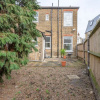 Отель Spacious 4 Bedroom House Close To Tooting Station, фото 20