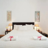 Отель Bright and Charming 1BR Apt Near Shore, фото 2