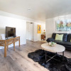Отель Bright & Spacious One Bedroom Apartment, фото 9