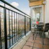Отель 1 Bedroom Flat with Balcony Accommodates 4, фото 1